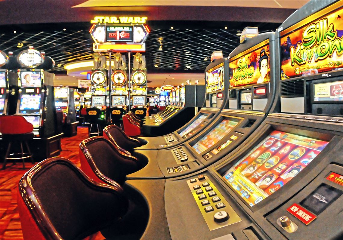 How Does Live Casino Betting Work?